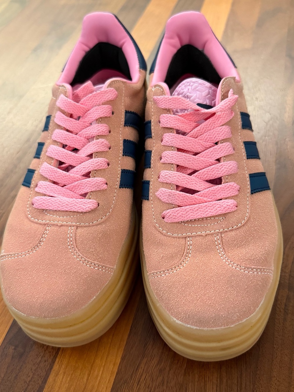 adidas Bold Gazelle Pink Gum 7.5 (fits 8-8.5) - Picture 2 of 5
